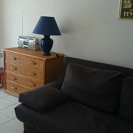 Apartment With One In Hyeres, With Wonderful View, Enclosed