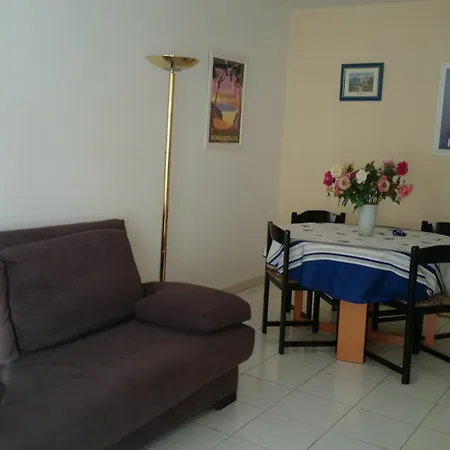 With One In Hyeres, With Wonderful View, Enclosed Apartment