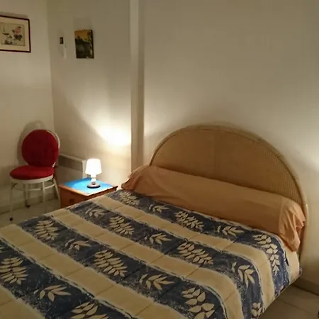 Apartment With One In Hyeres, With Wonderful View, Enclosed Hyeres