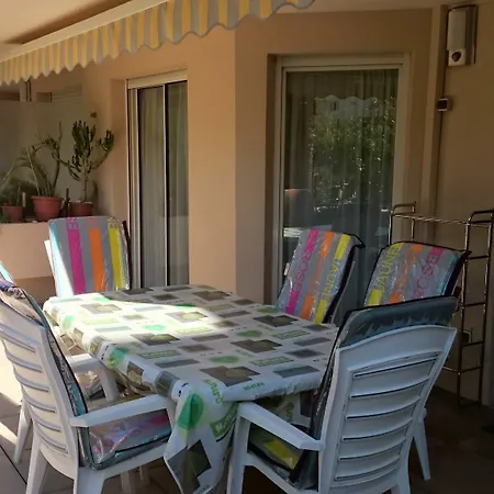 Apartment With One In Hyeres, With Wonderful View, Enclosed Hyeres